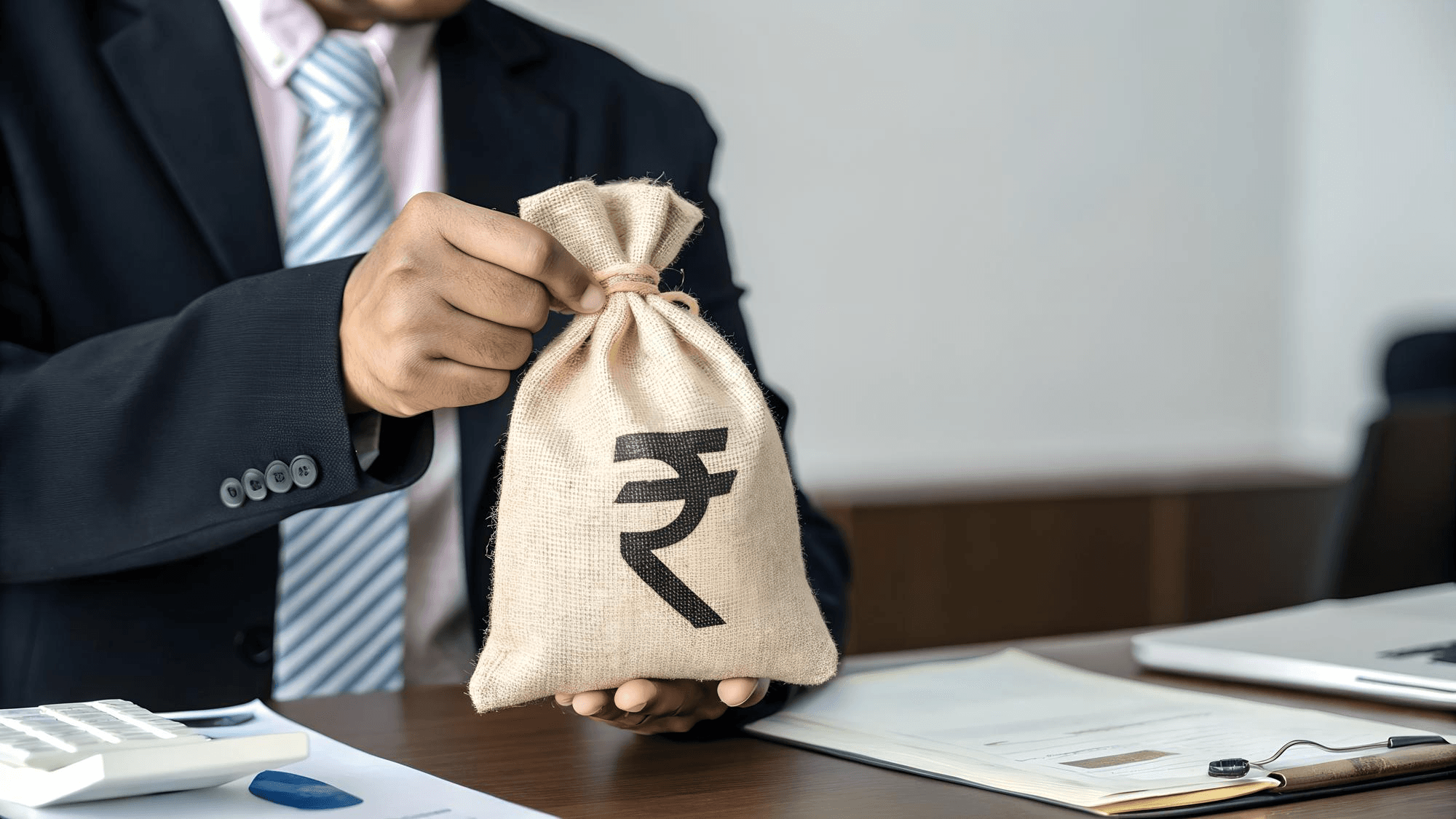 Is Gratuity Taxable? What You Need to Know Before You Retire